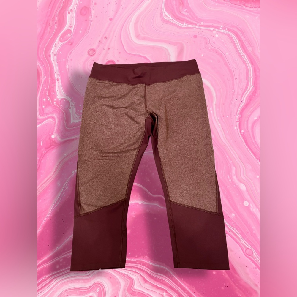 REI Burgundy Colorblock Cropped Athletic Leggings